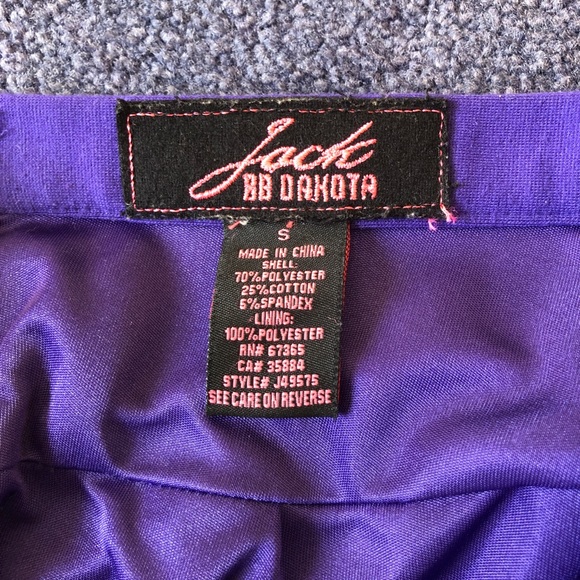 Purple skirt - Picture 3 of 3